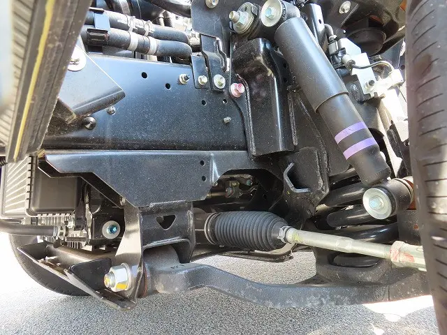 いすゞ エルフ 2TG-NPR88AM(2WD)の写真49