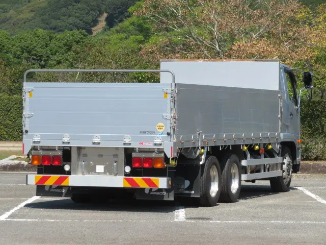 三菱 ファイター 2DG-FQ62F(6x4)の写真2