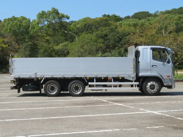 三菱 ファイター 2DG-FQ62F(6x4)の写真4