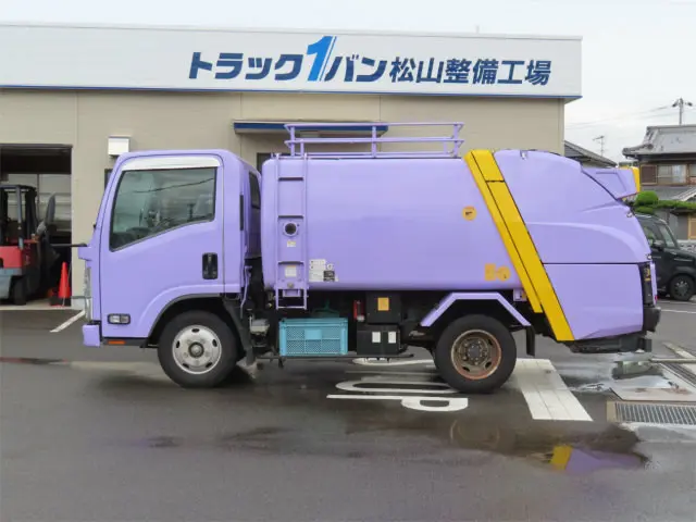 いすゞ エルフ TPG-NMR85N(2WD)の写真3