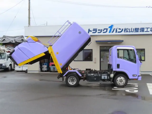いすゞ エルフ TPG-NMR85N(2WD)の写真7