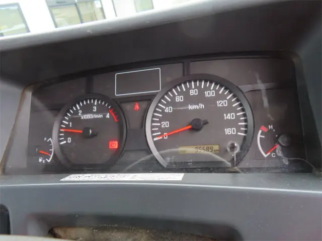 いすゞ エルフ TPG-NMR85N(2WD)の写真11