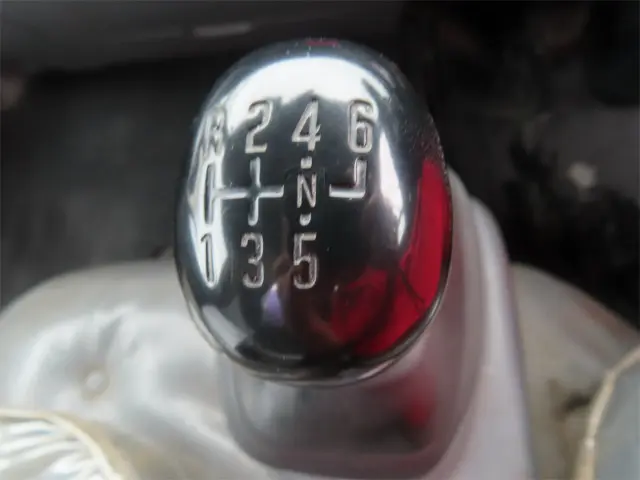 いすゞ エルフ TPG-NMR85N(2WD)の写真16