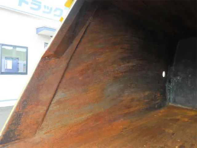 いすゞ エルフ TPG-NMR85N(2WD)の写真23