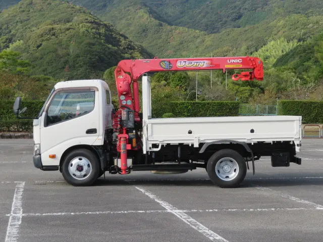 トヨタ ダイナ TKG-XZU685(4WD)の写真3