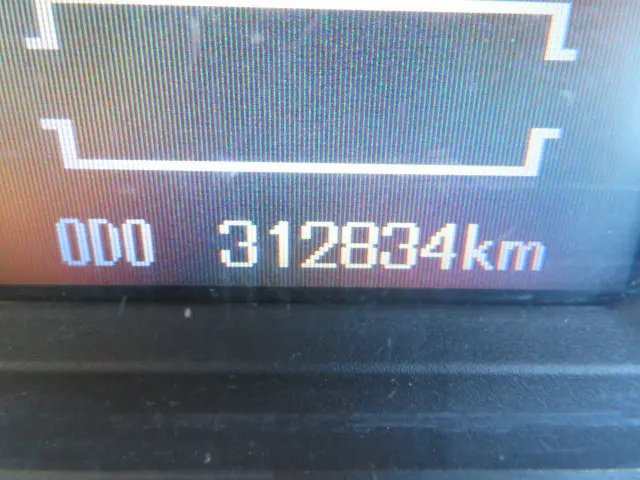 三菱 ファイター QKG-FK62FZ(2WD)の写真12