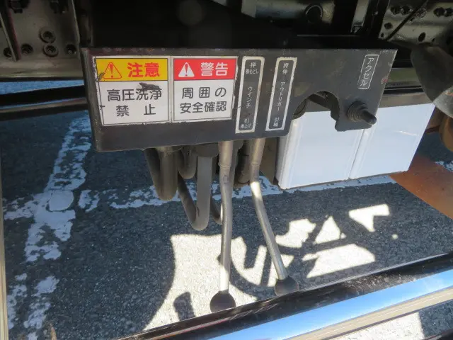 三菱 ファイター QKG-FK62FZ(2WD)の写真30