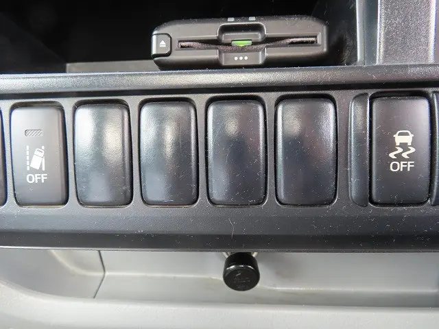 トヨタ ダイナ TKG-XZC605(2WD)の写真16