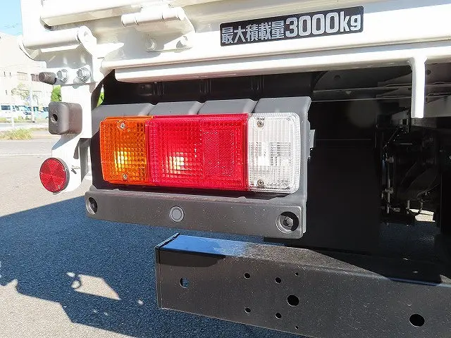 日野 デュトロ 2WG-XZU713M(2WD)の写真34