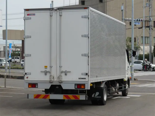 三菱 ファイター 2KG-FK62F(2WD)の写真2