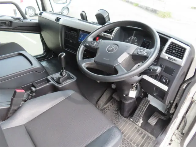 三菱 ファイター 2KG-FK62F(2WD)の写真4