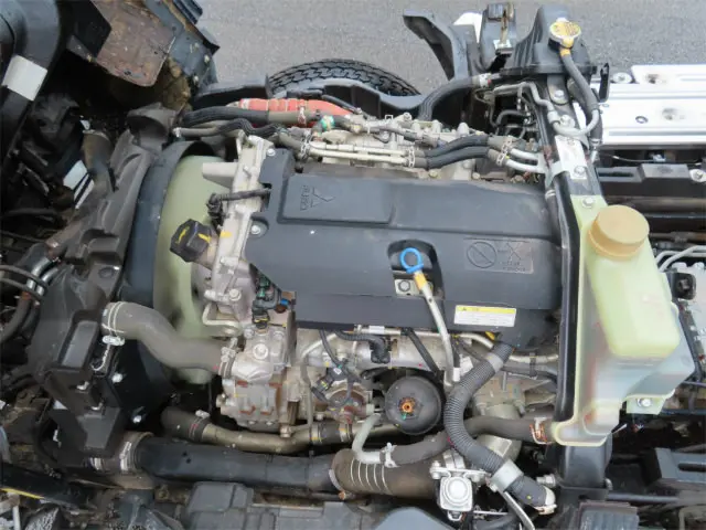 三菱 キャンター 2PG-FDA60(4WD)の写真5