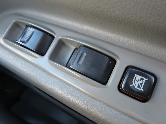 日野 デュトロ TKG-XZU700X(2WD)の写真19