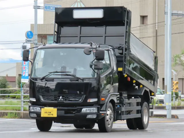 三菱 ファイター 2KG-FK62FZ(2WD)の写真1