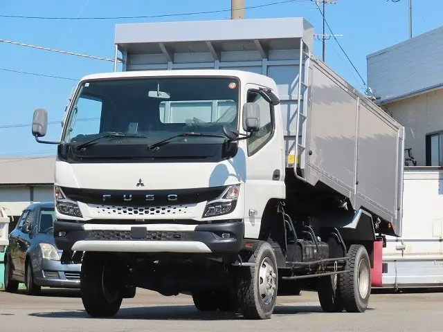 三菱 キャンター 2PG-FGB70(4WD)の写真1