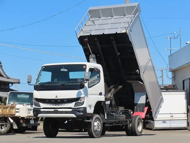 三菱 キャンター 2PG-FGB70(4WD)の写真7