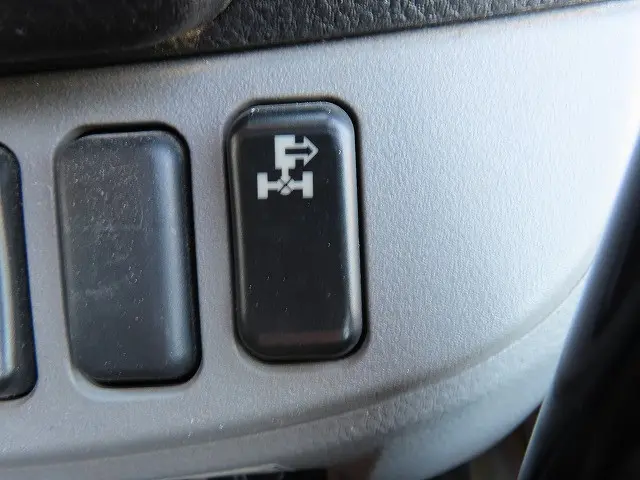 三菱 キャンター 2PG-FGB70(4WD)の写真16