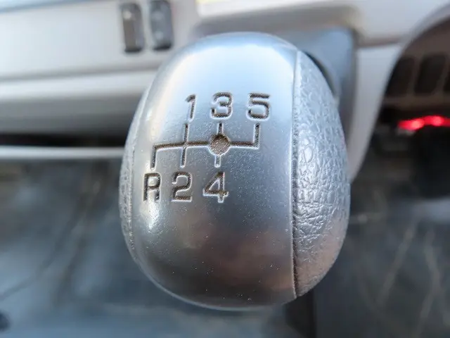 三菱 キャンター 2PG-FGB70(4WD)の写真19