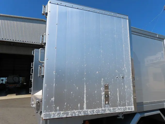 三菱 キャンター 2PG-FGB70(4WD)の写真28