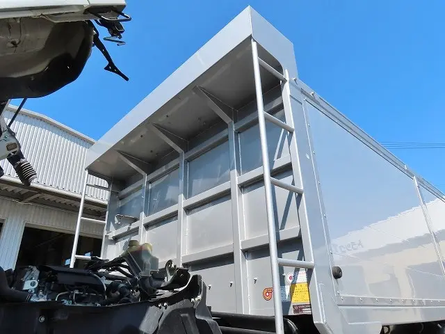 三菱 キャンター 2PG-FGB70(4WD)の写真32