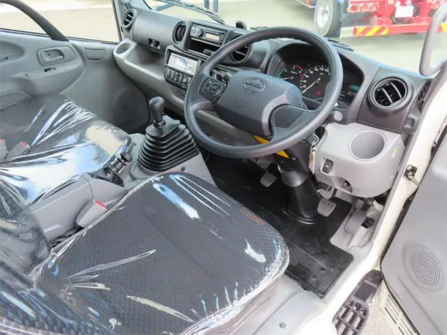 日野 デュトロ 2KG-XZC605M(2WD)の写真7