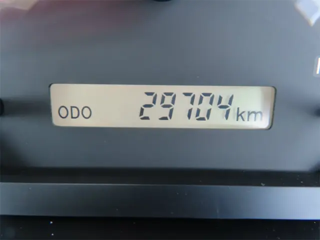 いすゞ エルフ 2RG-NJR88A(2WD)の写真14