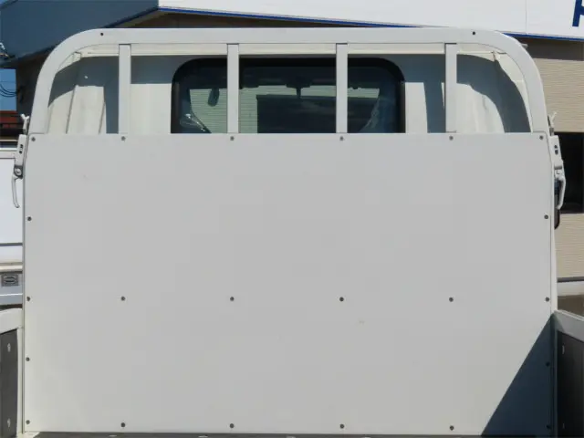 いすゞ エルフ 2RG-NJR88A(2WD)の写真22