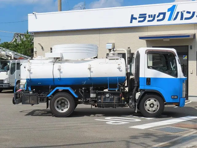 いすゞ エルフ TKG-NPR85YN(2WD)の写真5