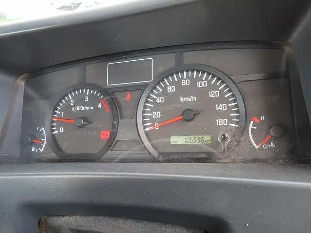 いすゞ エルフ TKG-NPR85YN(2WD)の写真12