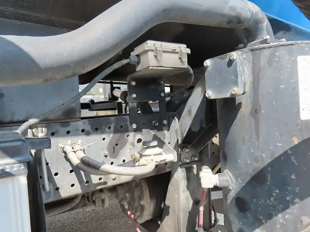 いすゞ エルフ TKG-NPR85YN(2WD)の写真41