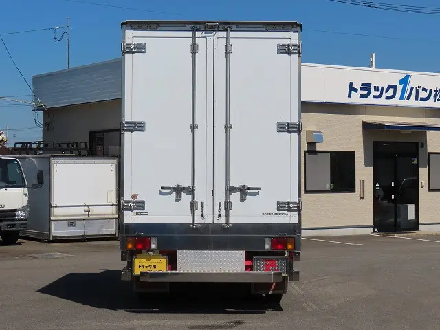いすゞ エルフ TRG-NMR85AN(2WD)の写真7