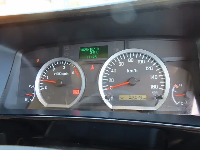 いすゞ エルフ TRG-NMR85AN(2WD)の写真13