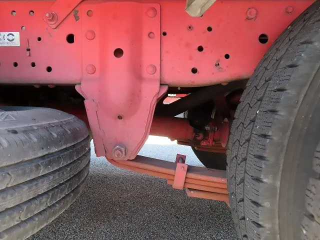 いすゞ エルフ TRG-NMR85AN(2WD)の写真47