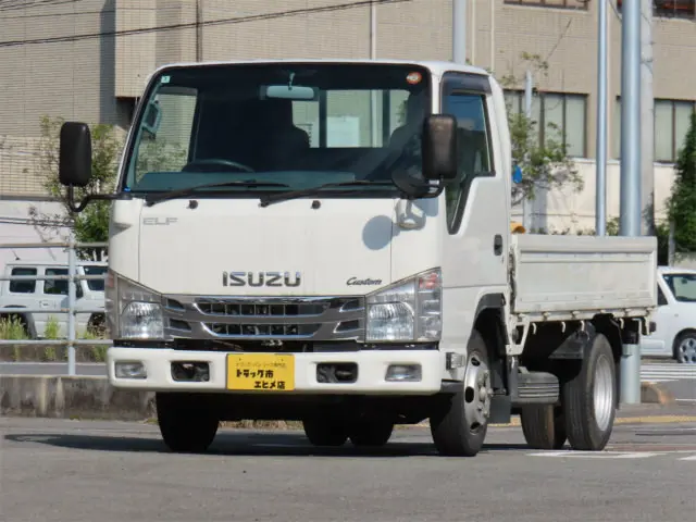 いすゞ エルフ TRG-NHR85A(2WD)の写真1
