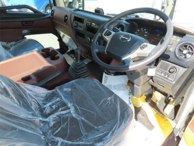 日野 レンジャー 2PG-FC2ABA(2WD)の写真5