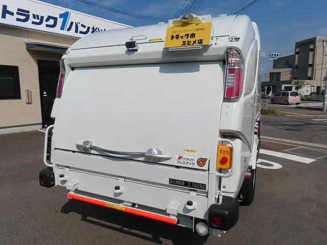 三菱 キャンター 2RG-FEAV0(2WD)の写真31