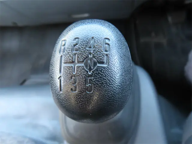 いすゞ エルフ TPG-NPR85AN(2WD)の写真16