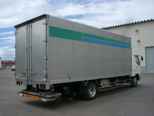 三菱 ファイター KL-FK61HMZ(2WD)の写真2