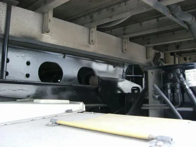 三菱 ファイター KL-FK61HMZ(2WD)の写真11