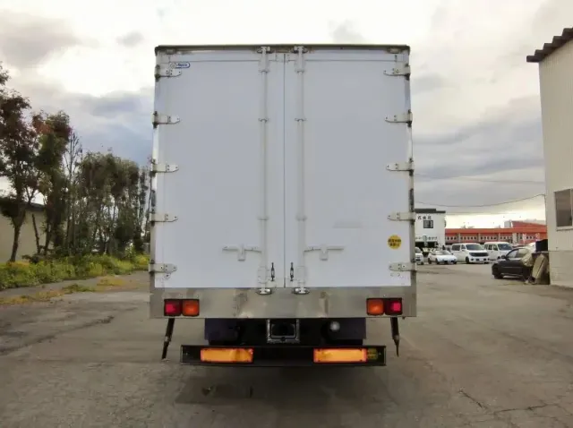 三菱 ファイター KL-FK61FLZ(2WD)の写真3