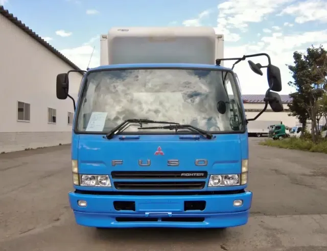 三菱 ファイター KL-FK61FLZ(2WD)の写真6