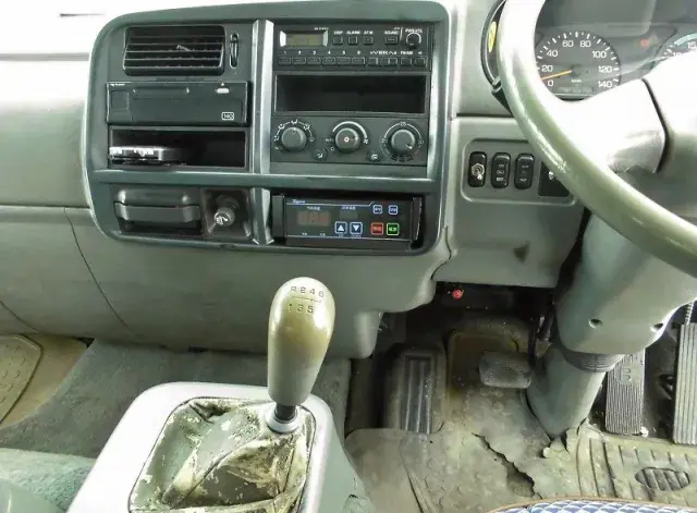 三菱 ファイター KL-FK61FLZ(2WD)の写真19