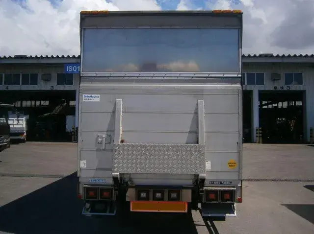 三菱 ファイター KL-FK61FLZ(2WD)の写真8