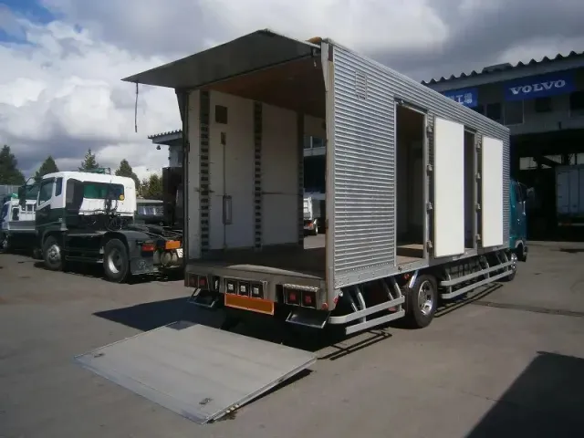 三菱 ファイター KL-FK61FLZ(2WD)の写真11