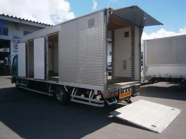 三菱 ファイター KL-FK61FLZ(2WD)の写真12