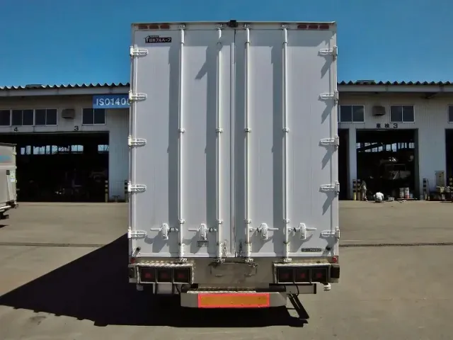 いすゞ フォワード PA-FRR34P4(2WD)の写真8