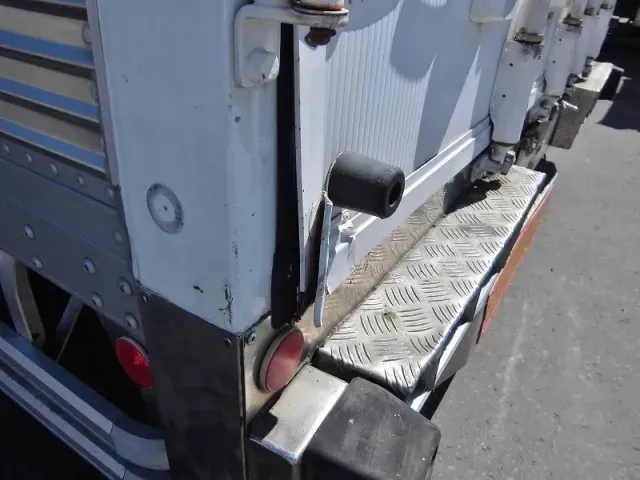 いすゞ フォワード PA-FRR34P4(2WD)の写真16