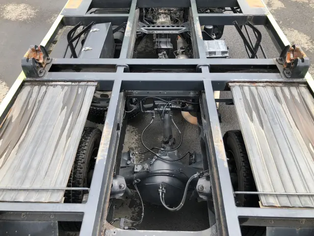 日野 レンジャー ADG-FE7JGWA(2WD)の写真9