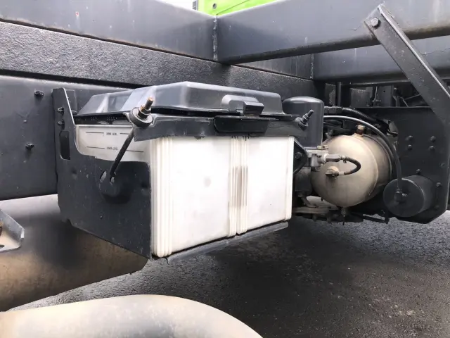 日野 レンジャー ADG-FE7JGWA(2WD)の写真13