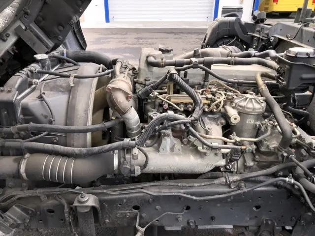 日野 レンジャー ADG-FE7JGWA(2WD)の写真20